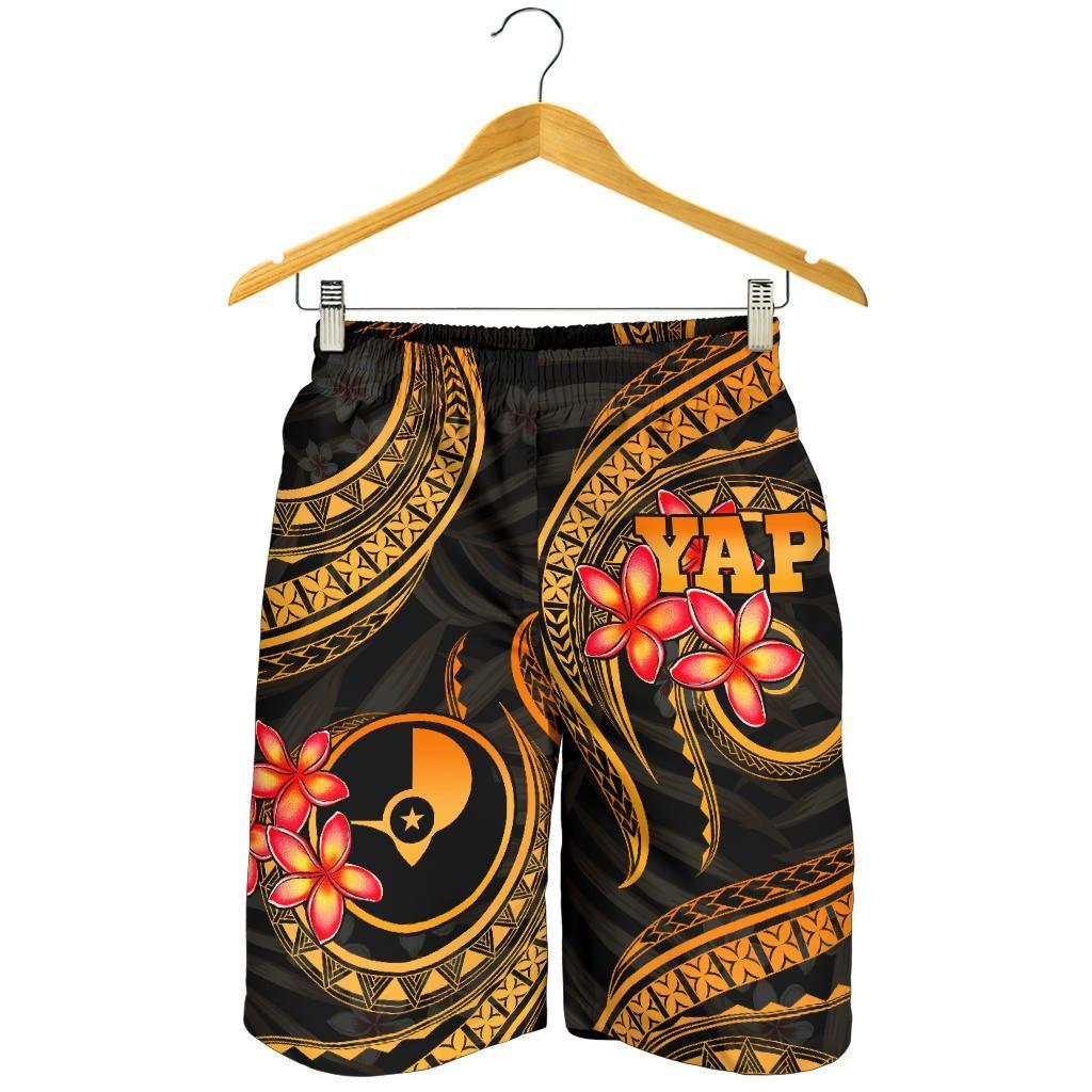 Yap Micronesian Herren Bermuda Shorts - Gold Plumeria
