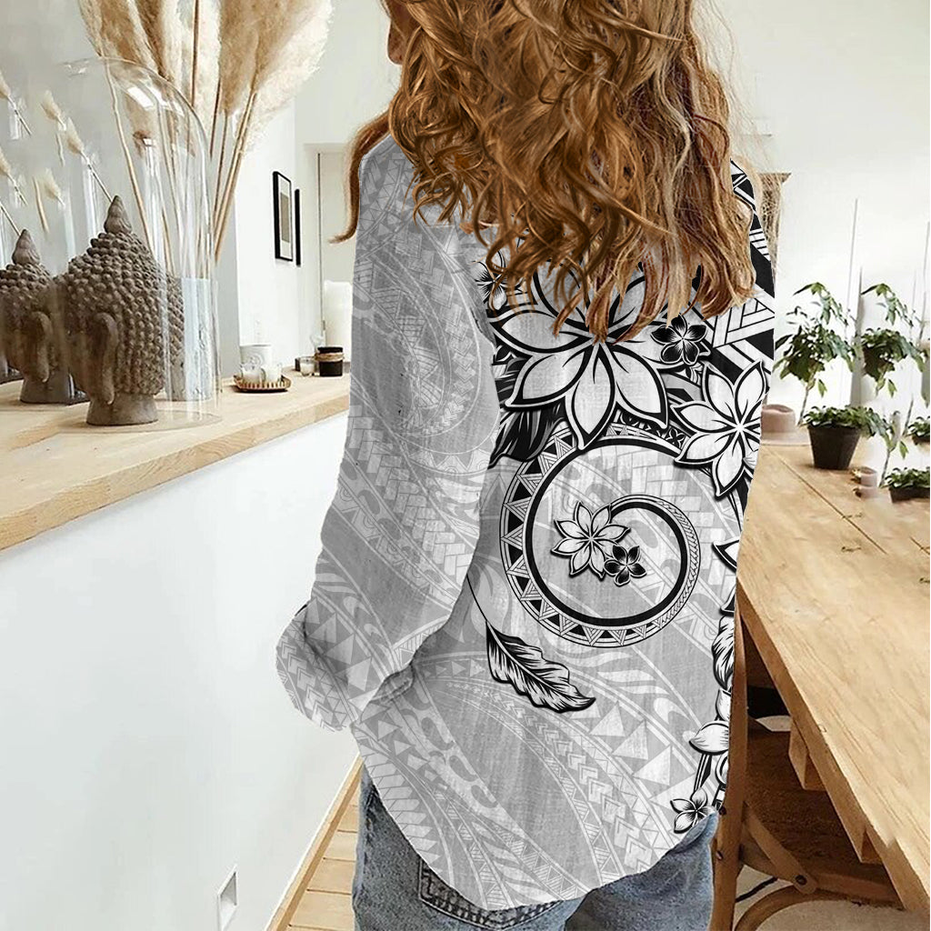 Polynesisches Muster mit Plumeria-Blumen Damen Casual Shirt Weiß LT05