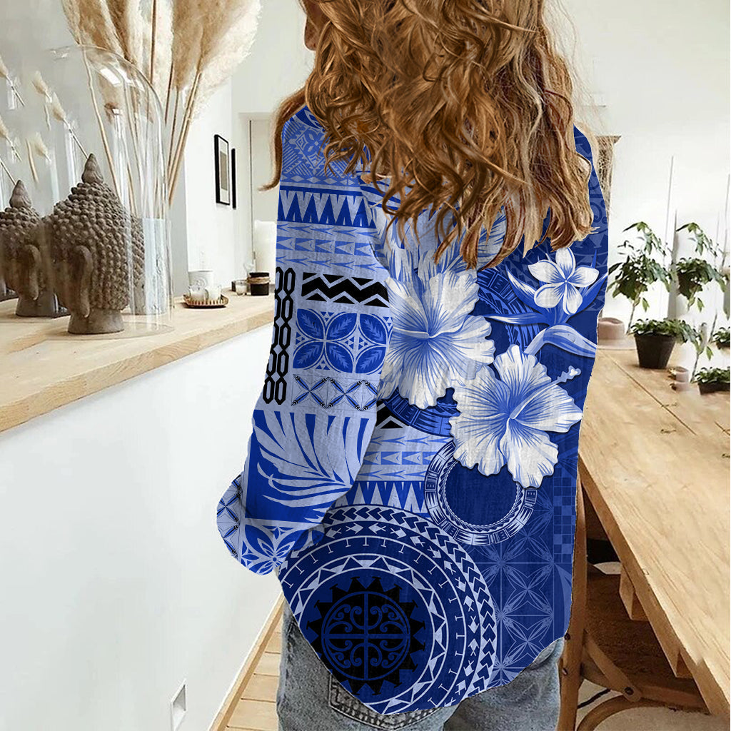 Samoa Siapo-Muster mit marineblauem Hibiskus-Frauen-Freizeithemd LT05