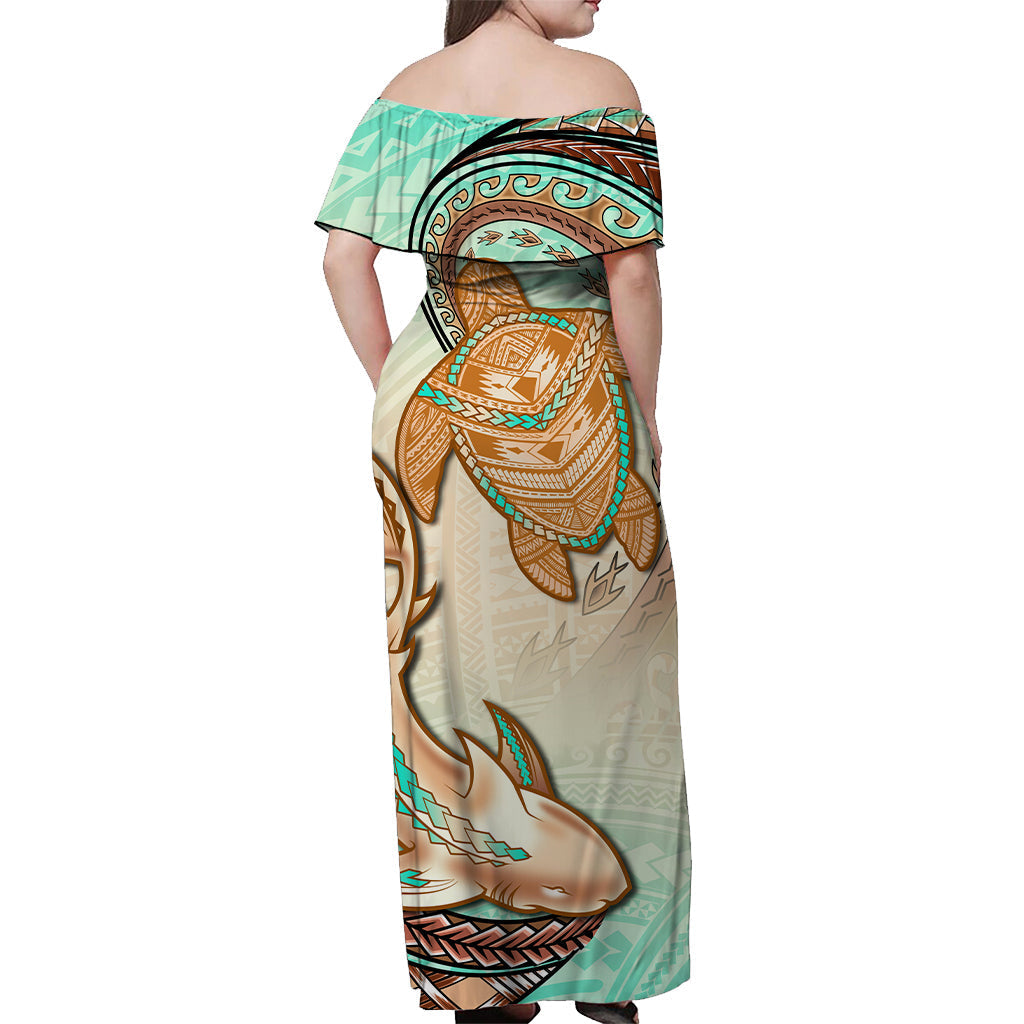 Hawaii schulterfreies langes Kleid Polynesischer Hai und Meeresschildkröte Verträumtes Türkis Artsy LT14