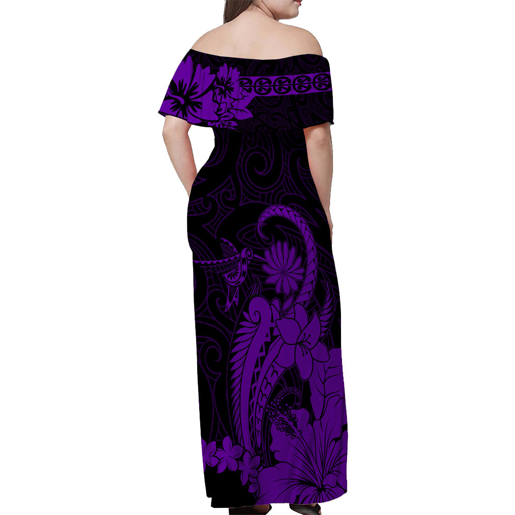 Schulterfreies langes Kleid mit Maori-Blumenmuster und Kolibri - Lila LT7