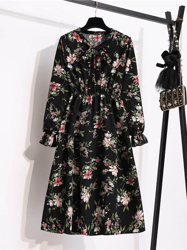 Robe Fleurie Noire Taille Élastique Col à Ruban