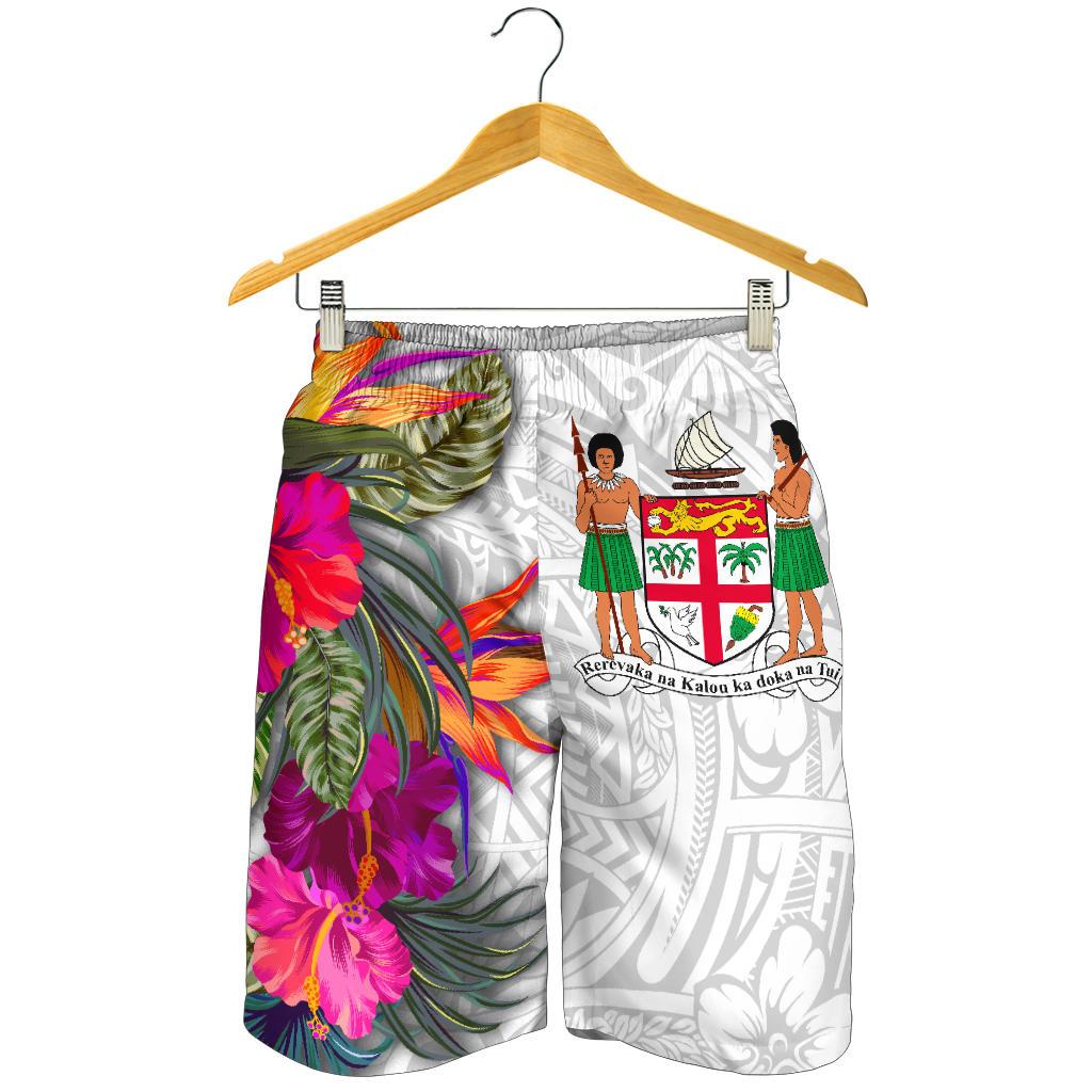 Fiji Polynesian All Over Print Herren Bermuda Shorts - Hibiskusweißes Muster