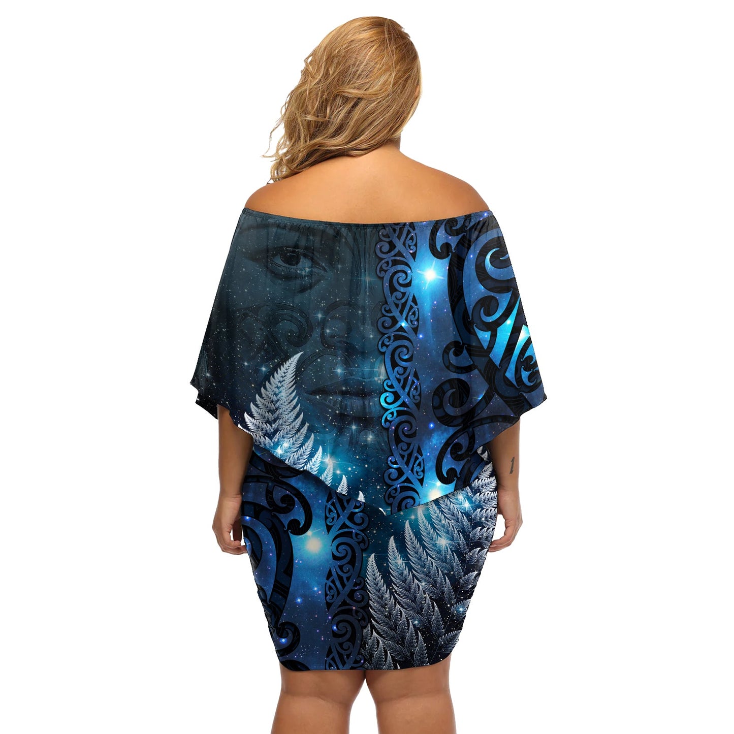 Neuseeländisches Matariki-Kurzkleid mit schulterfreiem Schnitt, Maori-Stammesgesicht und silbernem Farn, LT03