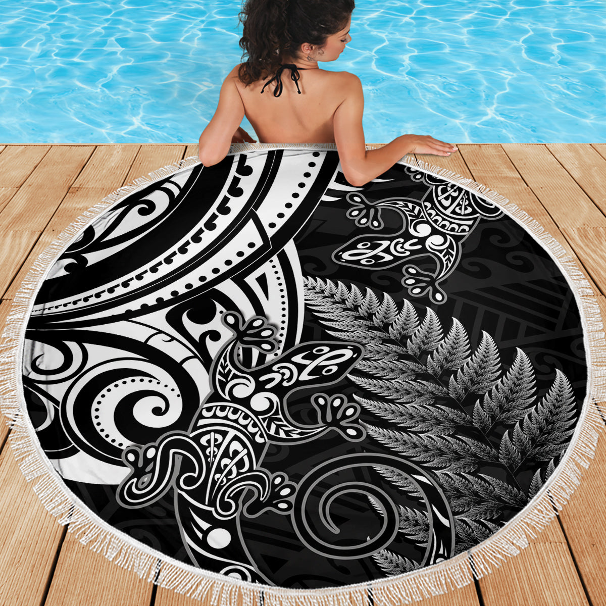 Pasifika Festival Stranddecke Tribal Muster Lila Version LT01