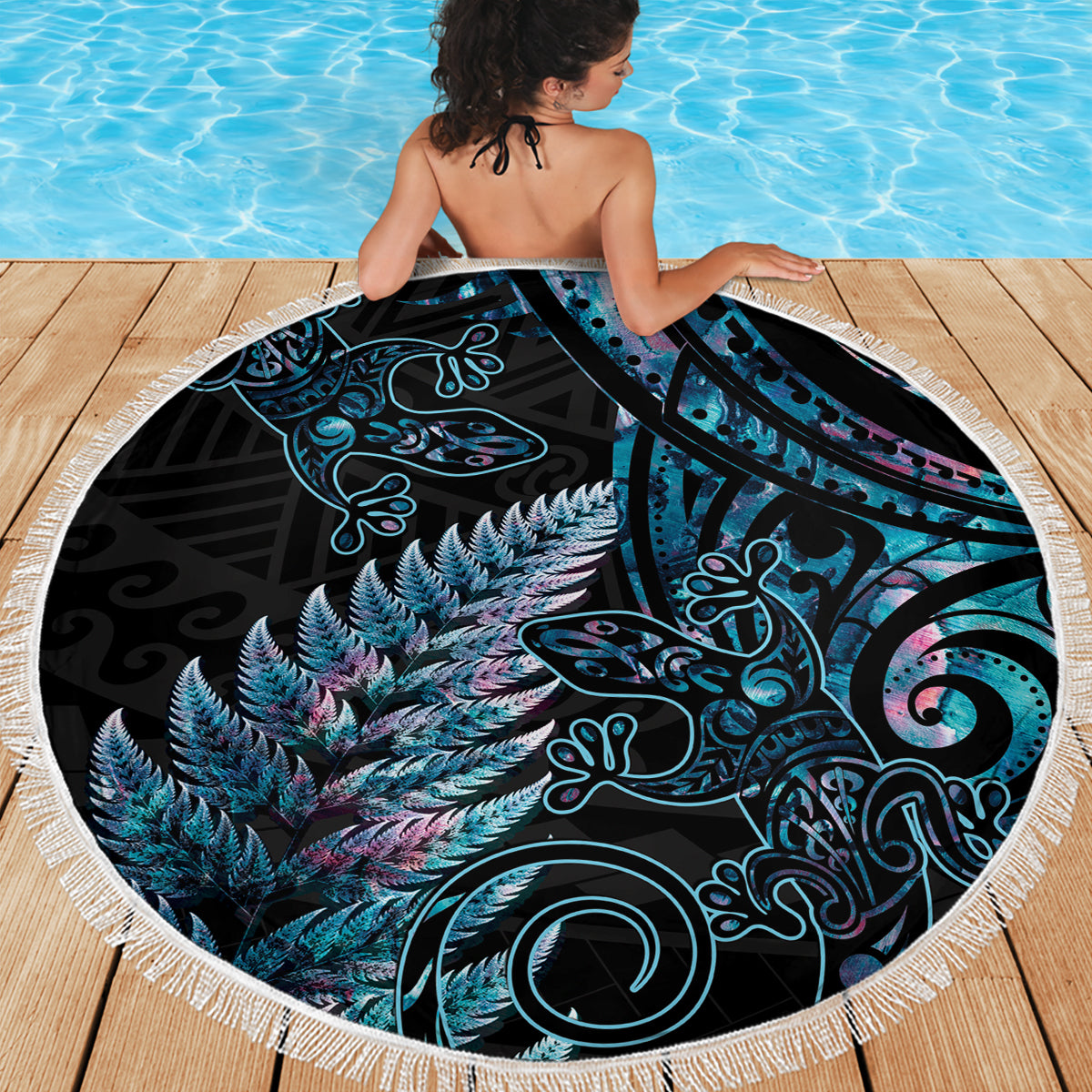 Pasifika Festival Stranddecke Tribal Muster Violette Version LT01