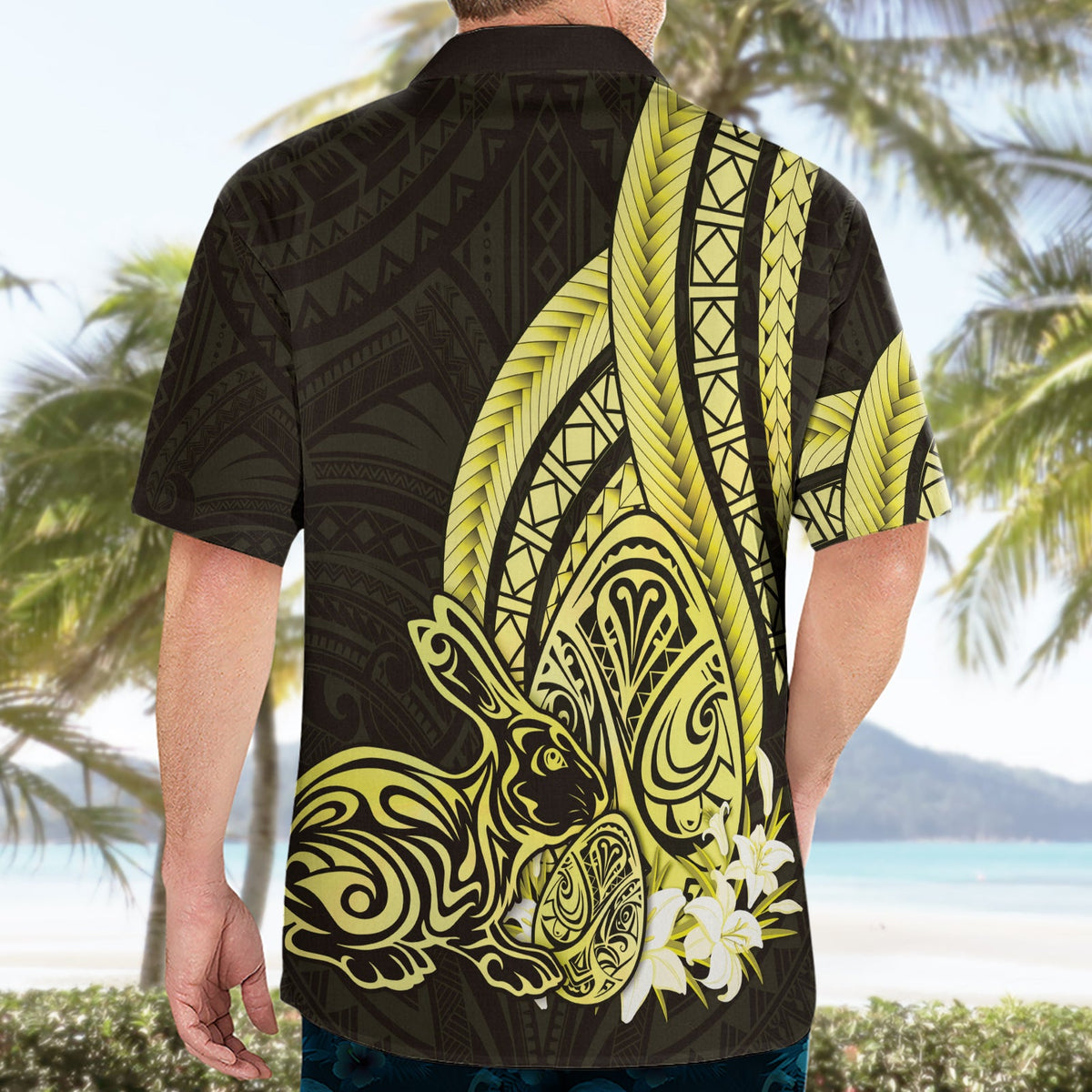 Gelbes Polynesien-Hawaii-Hemd mit Eiern und Häschen, polynesisches Muster LT14