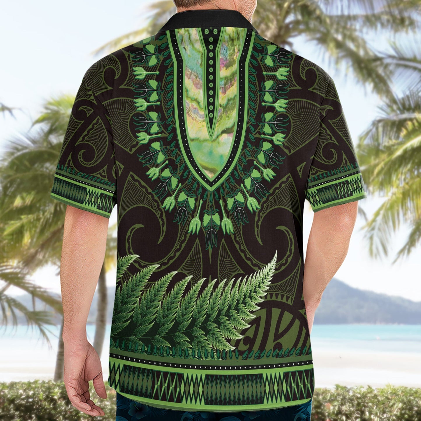 Hellgrünes afrikanisches Dashiki mit Aotearoa Maori Hawaiihemd Paua Muschel Mix Silberfarn LT14